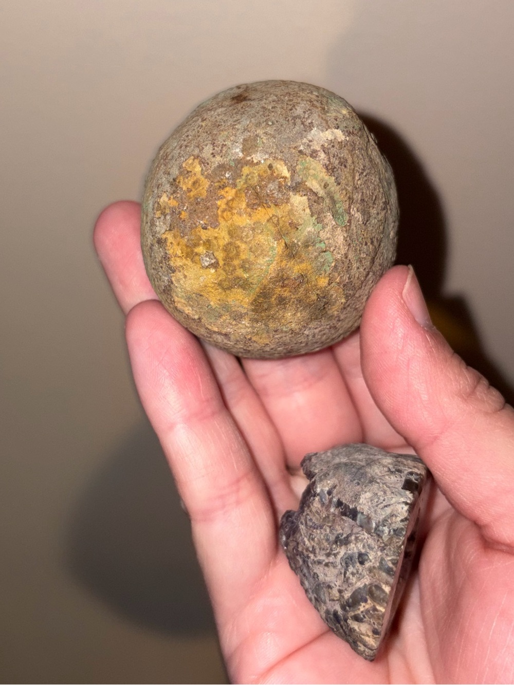 GEODES (2) - Picture 2 of 3